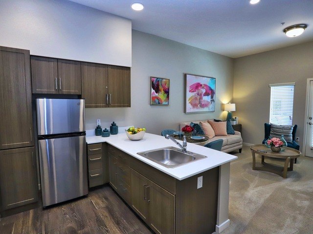 MorningStar Senior Living at Golden Ridge